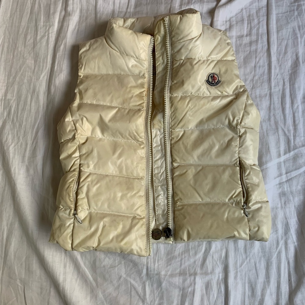 Moncler girl’s puff vest